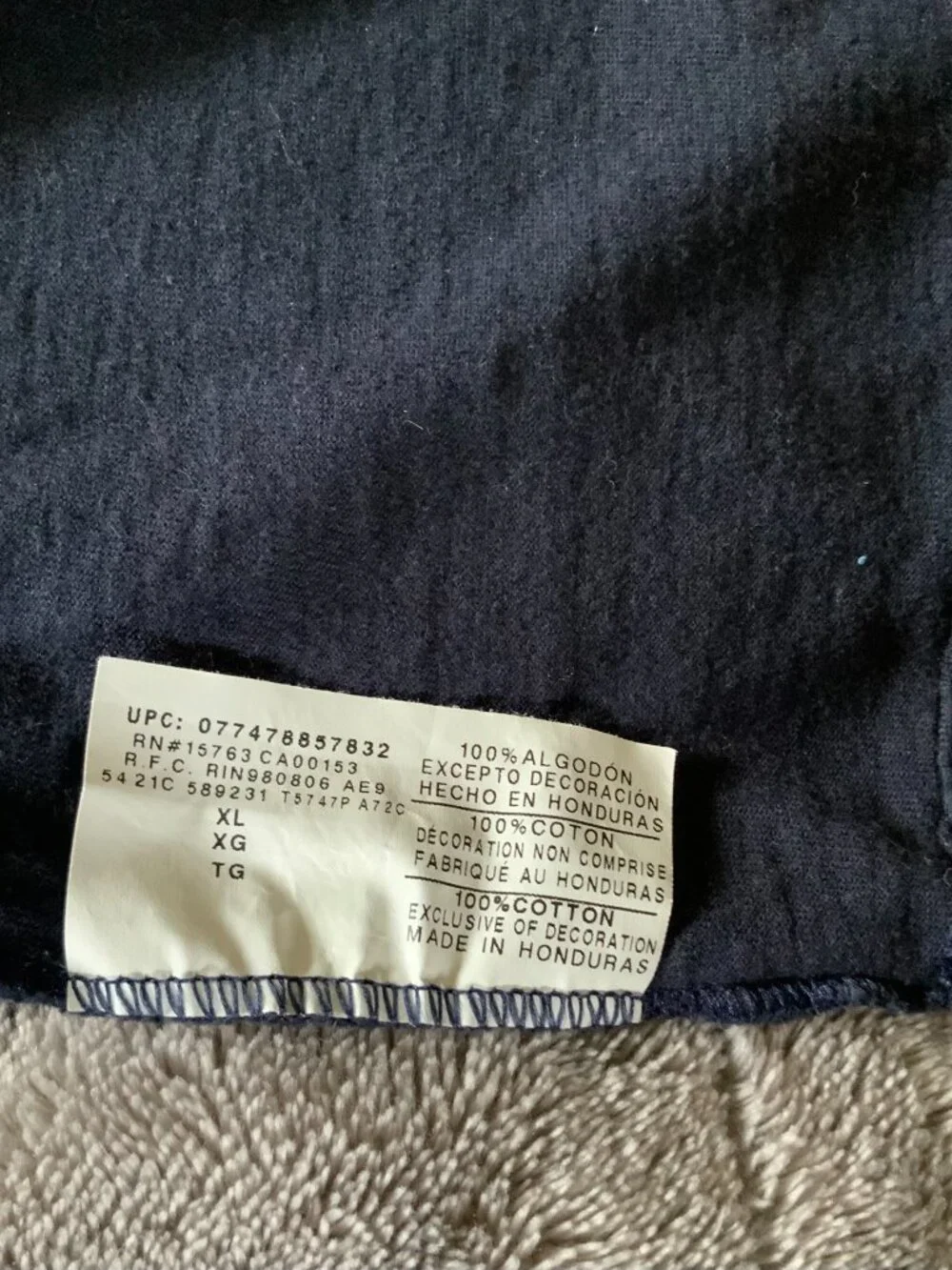 Champion Men’s Black & White Spell Out T-Shirt Size XL (1186) - Picture 7 of 8